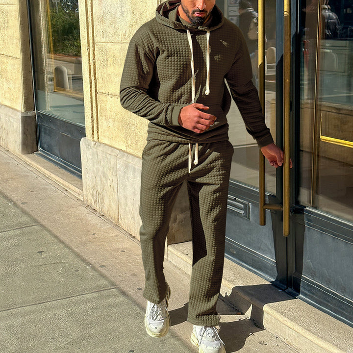 Herren bequemer Kapuzensweatanzug aus strukturiertem Material Echoarchiv