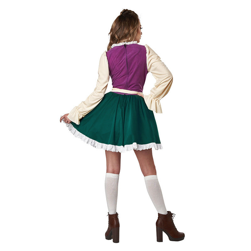 Damen nan traditionelles Dirndlkleid mit Schürze, geschnürter Corsage und Volantärmel Echo Archiv