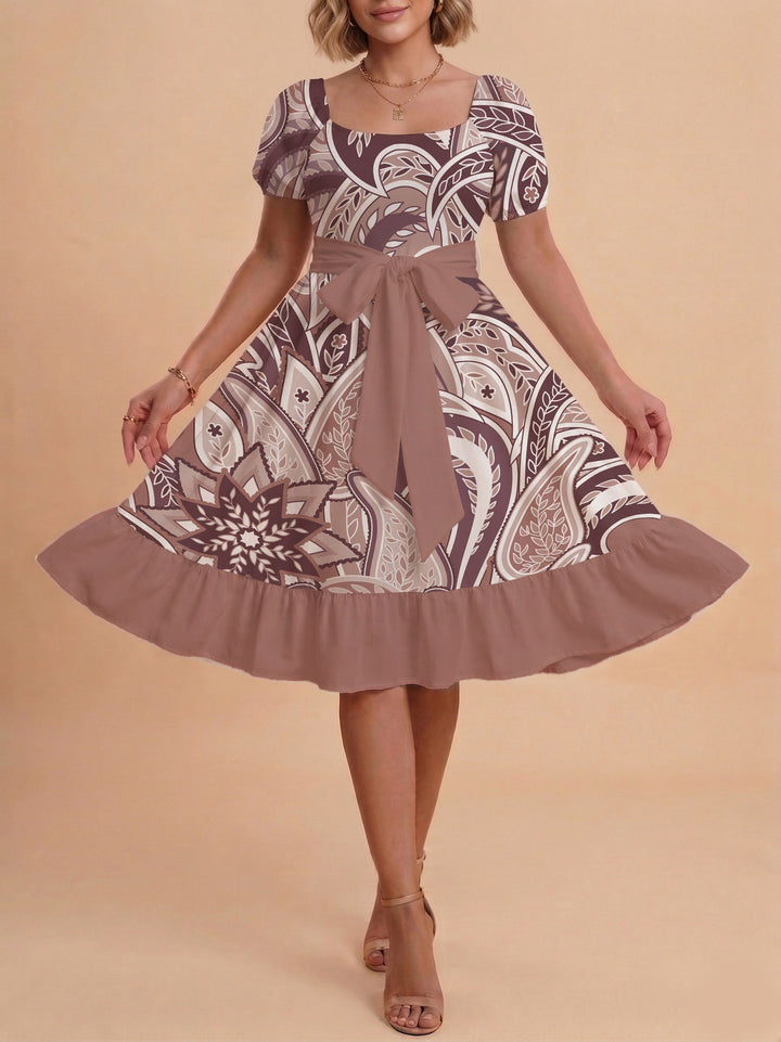 Damen modernes Blumenkleid mit elegantem Taillengürtel und asymmetrischem Saum Echo Archiv