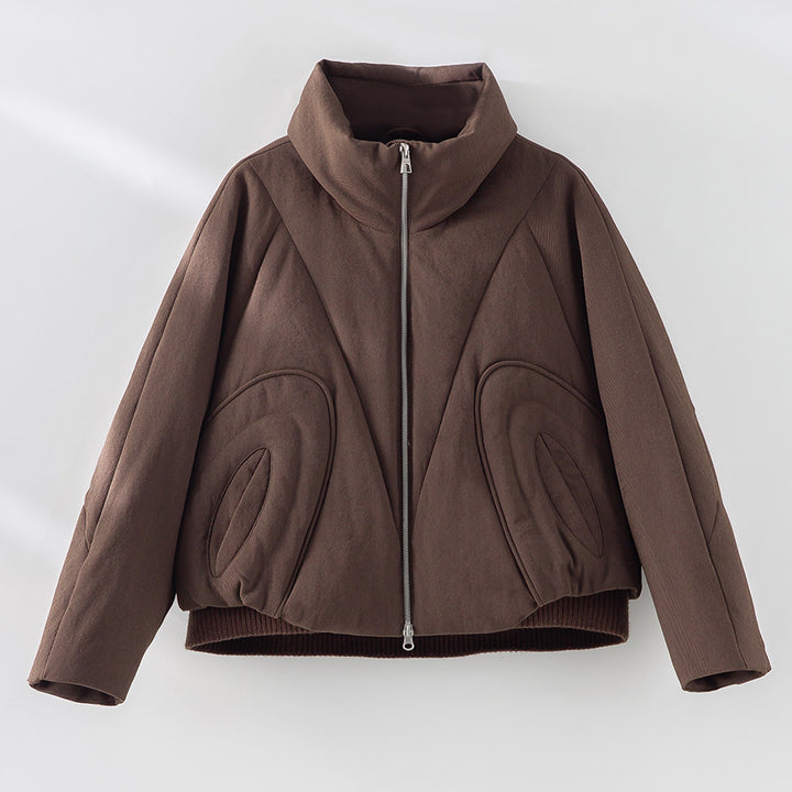 Damen Kurze gesteppte Steppjacke mit hohem Stehkragen und skulpturaler Nahtführung Echoarchiv