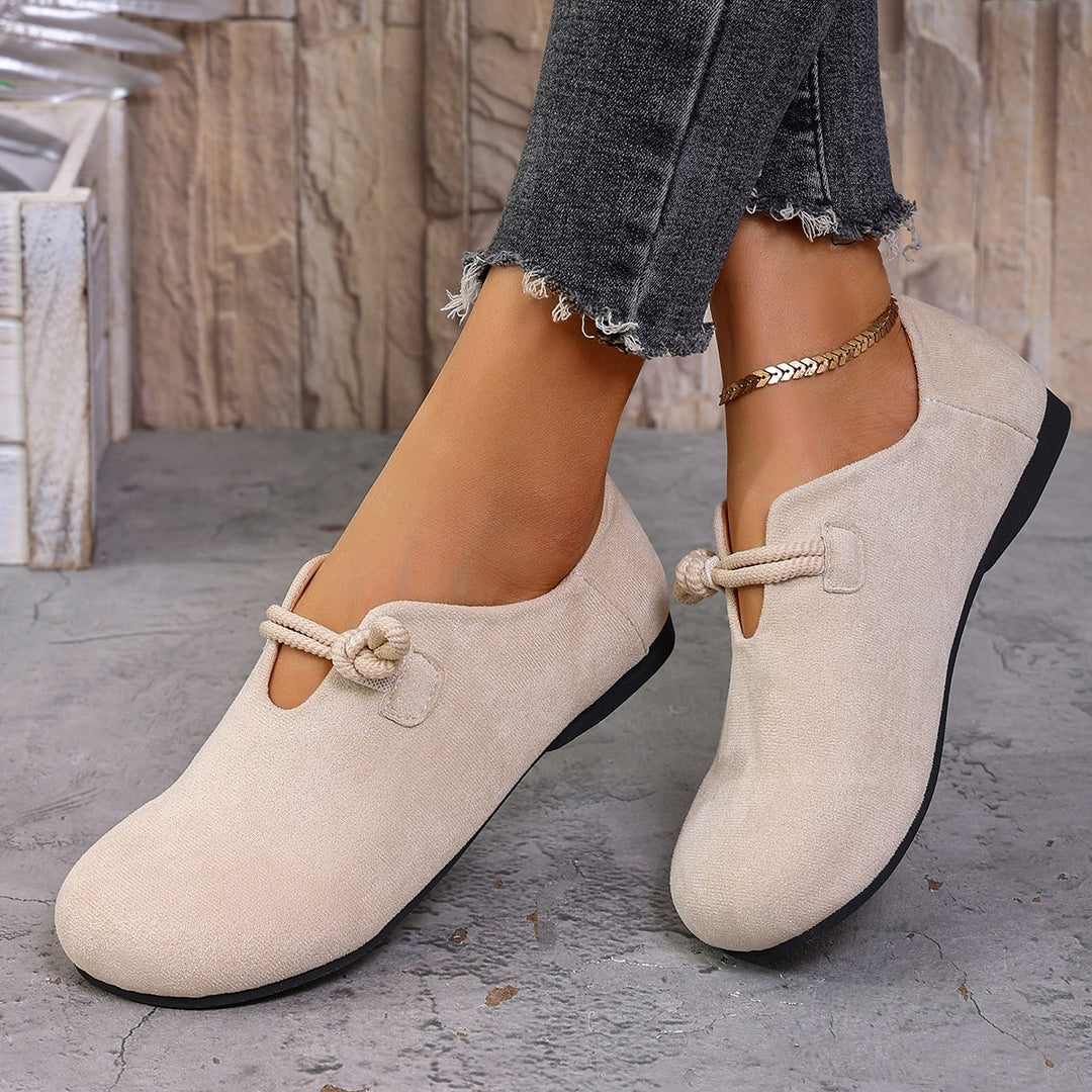 Damen  komfortable Slipper aus Veloursoptik mit dekorativem Knotenriegel und weich gepolstertem Fußbett Echo Archiv