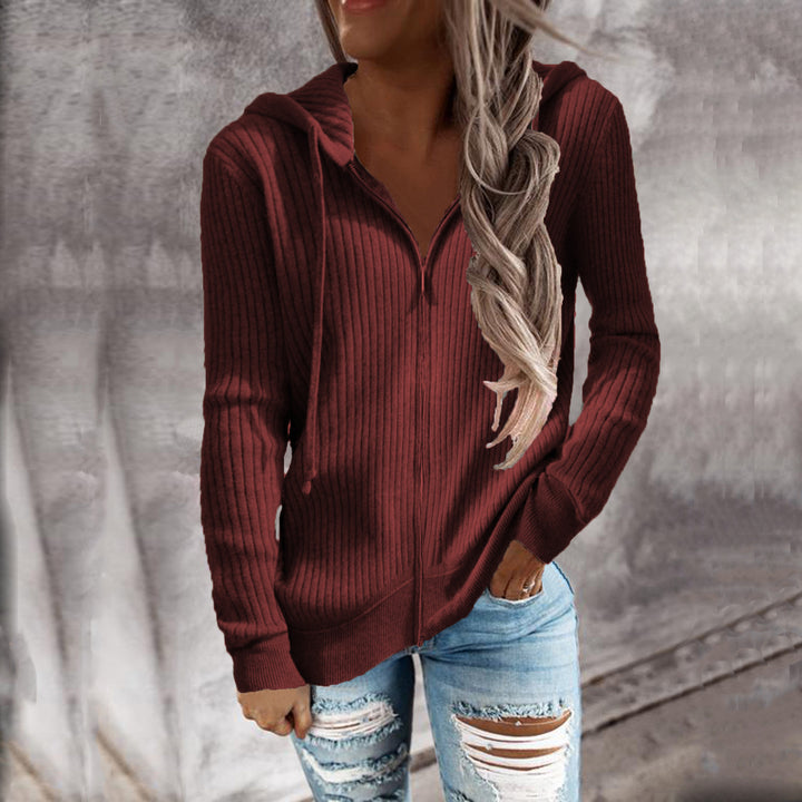 Damen Kapuzenjacke im modernen Rippenstrickdesign mit Taschen Echoarchiv