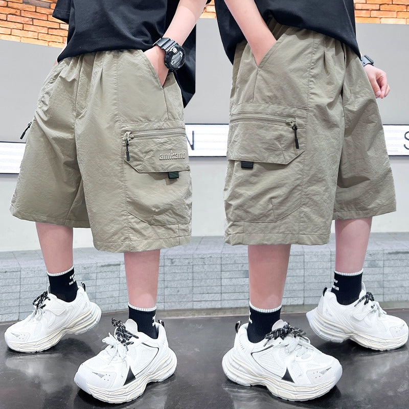 Herren Cargo-Shorts mit seitlichen Reißverschlusstaschen von Echo Archiv
