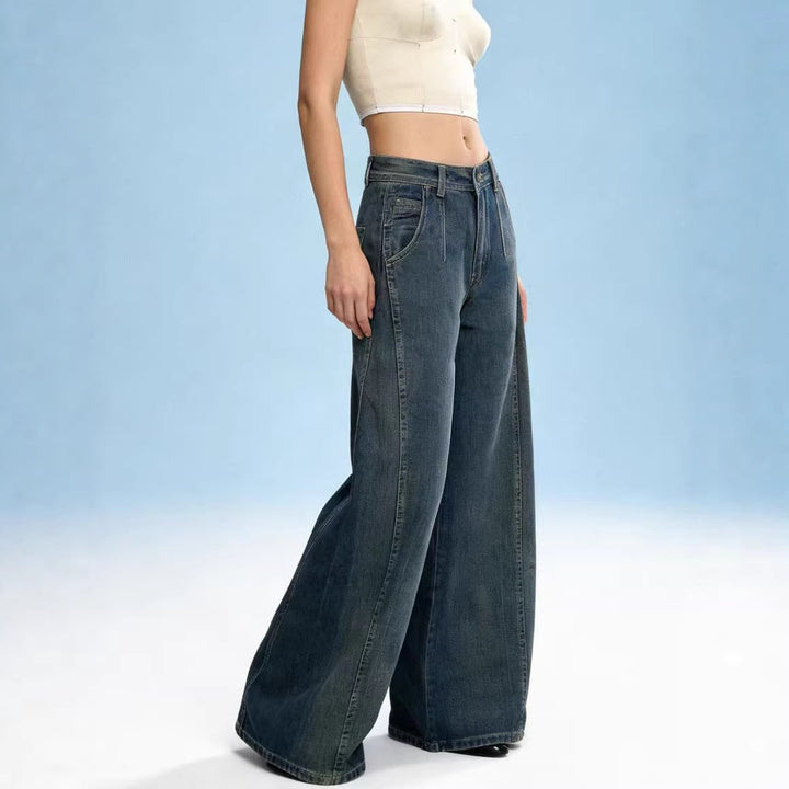 Damen weite Denim-Jeans mit hohem Bund und klassischem Schnitt Echo Archiv