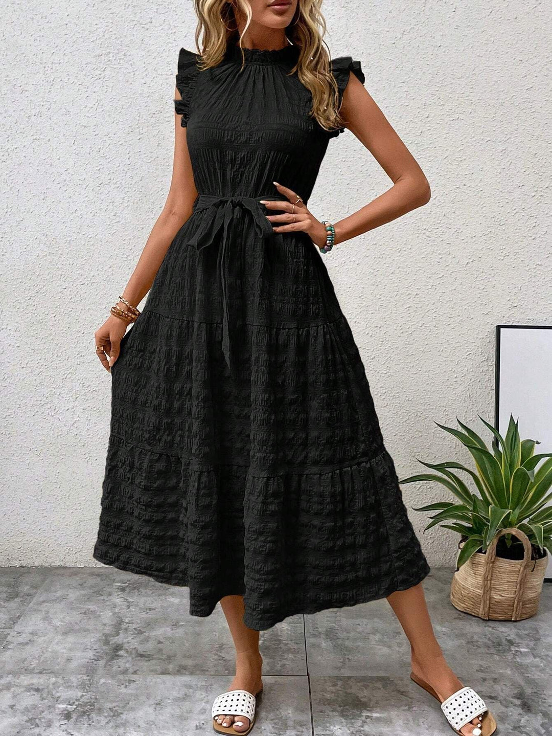 Damen Wickelkleid mit Rüschendetails und Erzählt Kleidersaum Echoarchiv