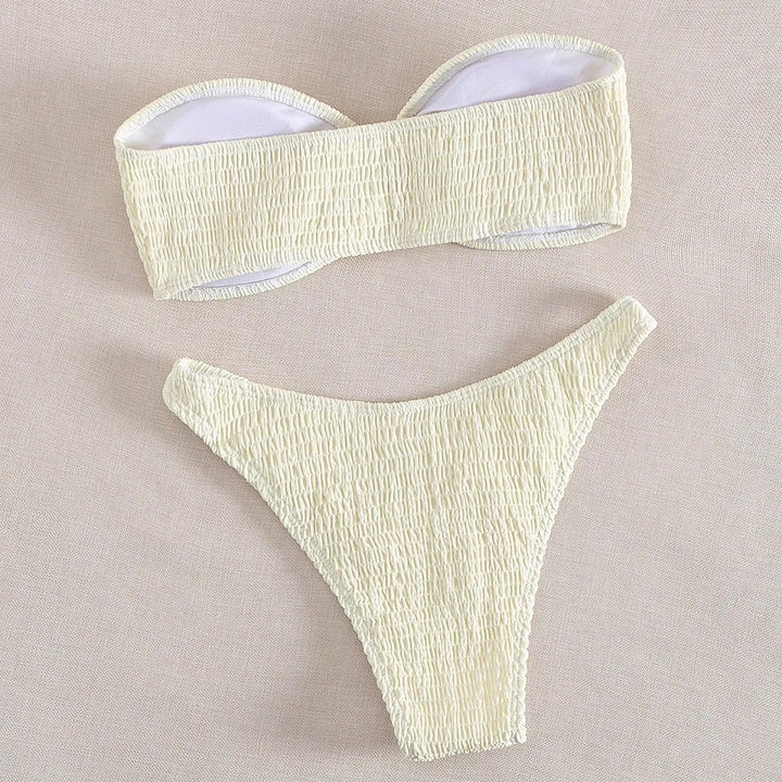 Damen Bandeau-Bikini mit Rüschendetails und modischem Schmuckakzent Echo Archiv