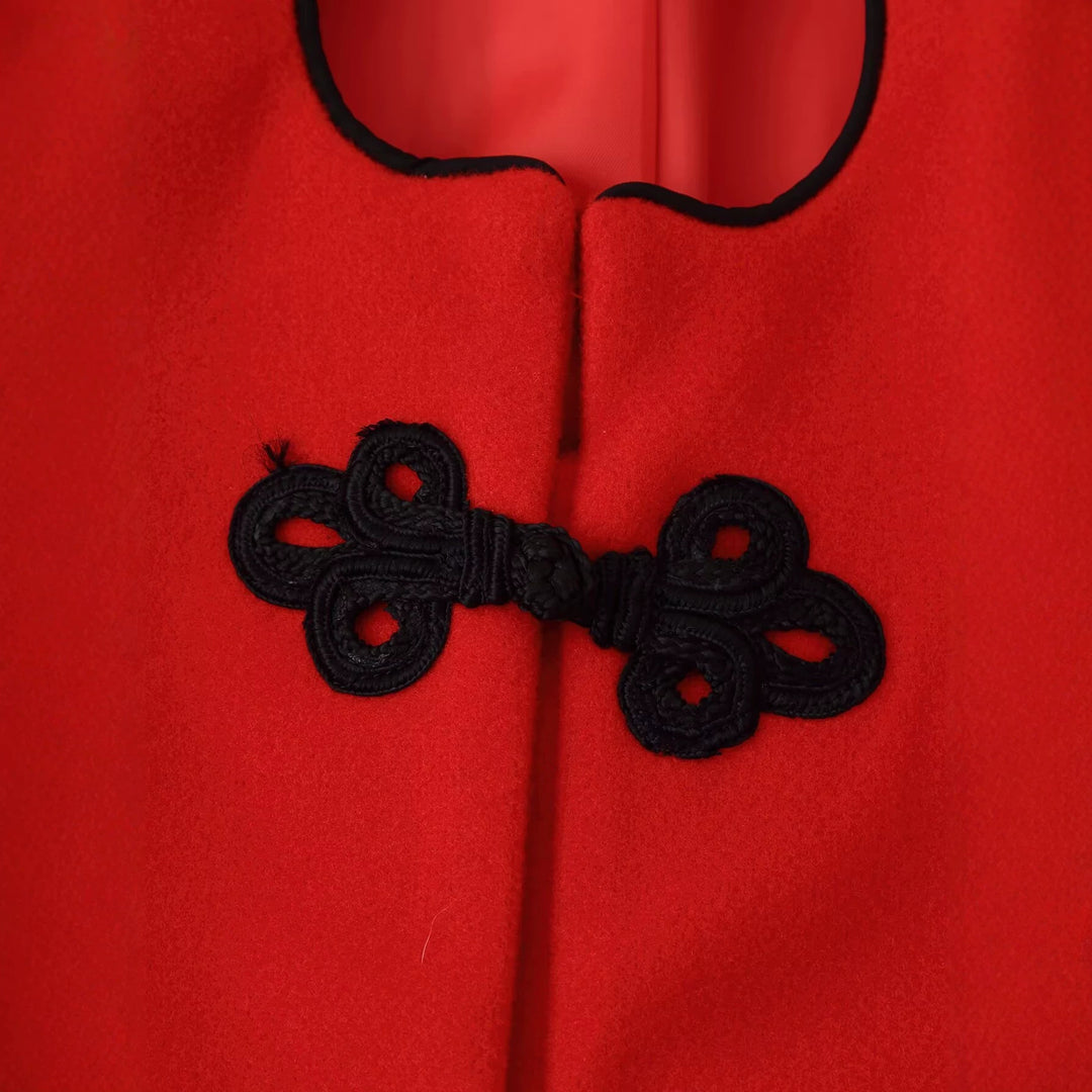 Damen Chinesisch-inspirierte Manteljacke mit Stehkragen und dekorativen Knotenverschlüssen Echo Archiv