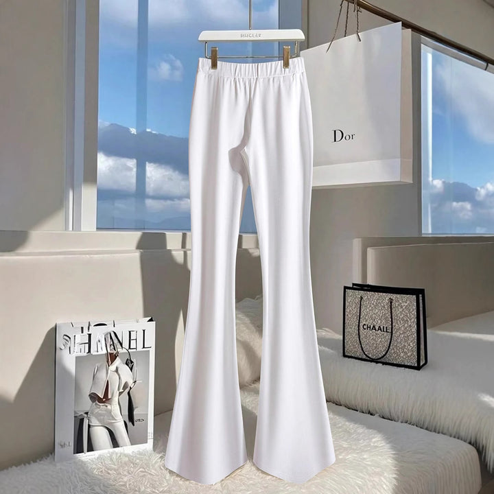 Damen Modische Flared-Hosen mit eleganten Knopfdetails und seitlichem Schlitz Echo Archiv