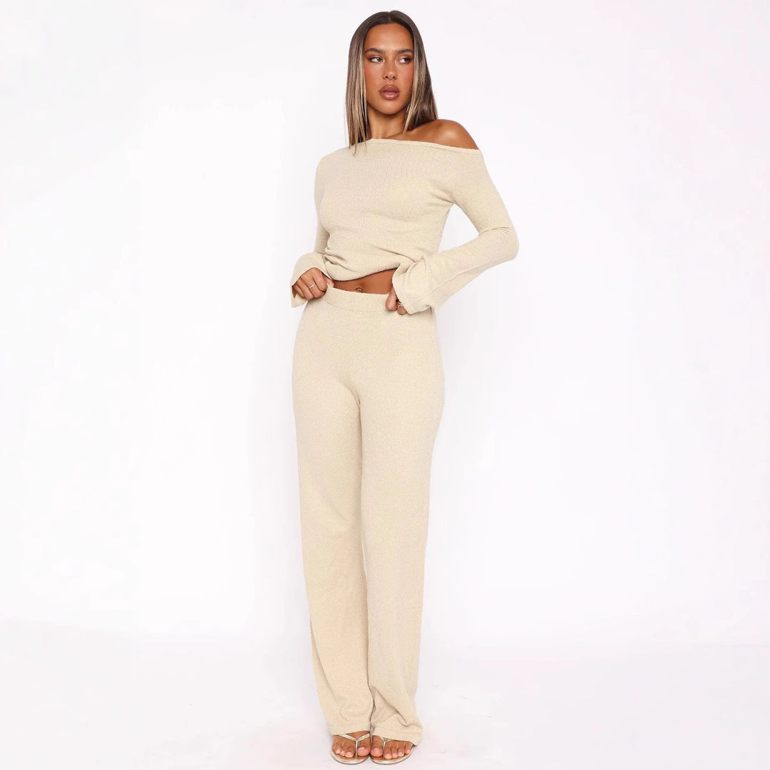 Damen Zweiteiliges Strick-Loungewear-Set mit Carmen‑Ausschnitt und weitem High‑Waist‑Hosenbein – Élanora