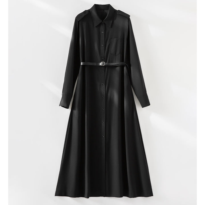 Damen Langes Hemdblusenkleid mit Taillengürtel, Schulterklappen und durchgehender Knopfleiste Echoarchiv