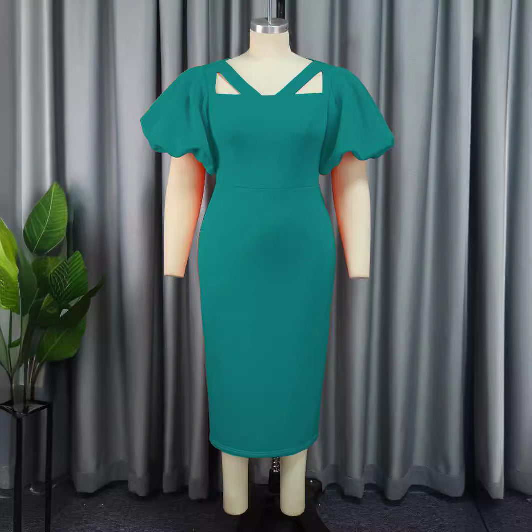 Damen Figurbetontes Kleid mit voluminösen Puffärmeln und innovativem Ausschnitt Echo Archiv