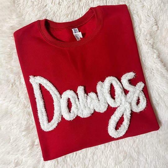 Damen Rundhals‑Sweatshirt mit Chenille‑Schriftzug und Oversize‑Schnitt Echo Archiv