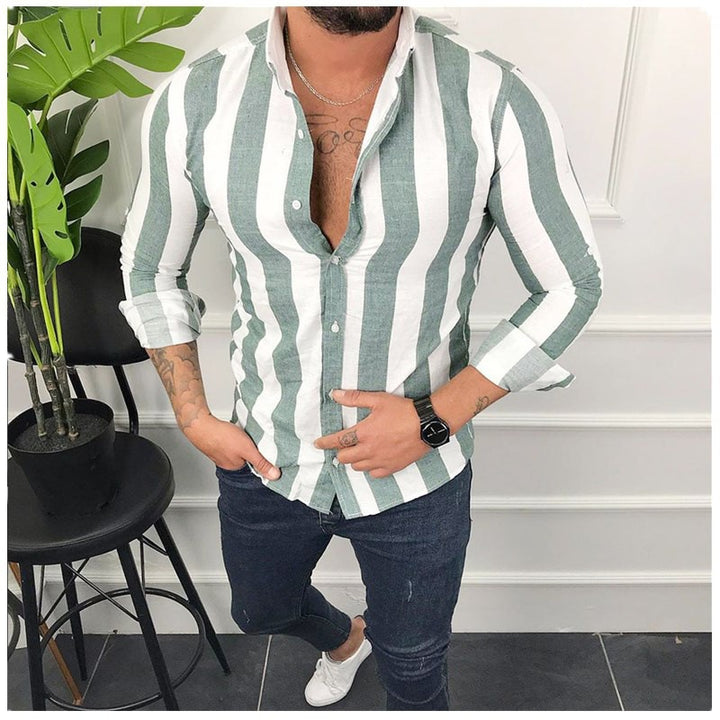 Herren Langarmhemd mit modernem Streifenmuster und stylishen Details Echoarchiv