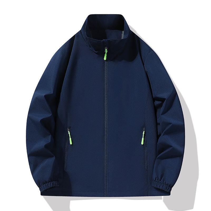 Herren Minimalistische Softshell-Outdoorjacke mit Stehkragen, wind- und wasserabweisender Membran und fluoreszierenden Zipper-Pulls Echo Archiv