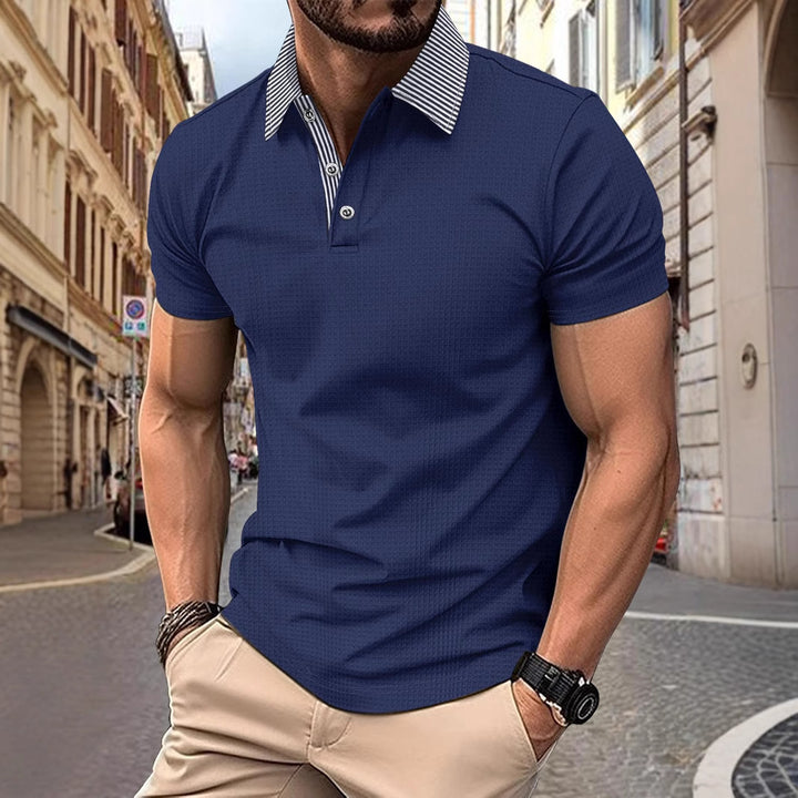 Herren Poloshirt mit modernem Kragen und strukturierter Oberfläche Echoarchiv