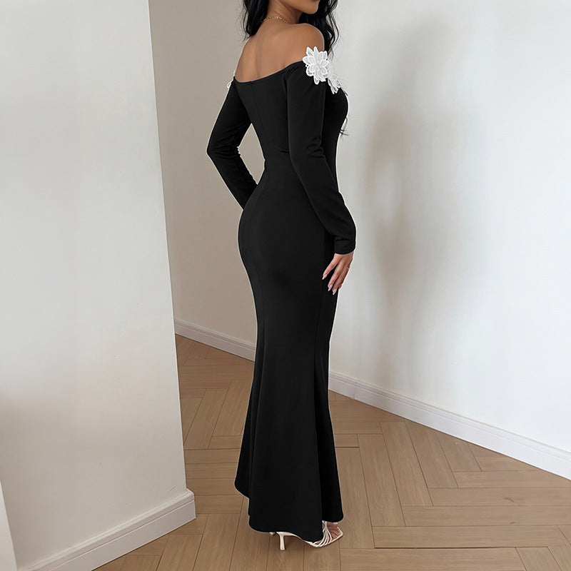 Damen Elegantes Off-Shoulder Maxikleid mit Spitzeneinsätzen Echo Archiv