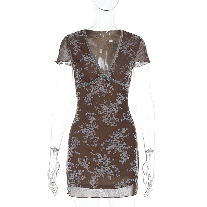 Damen sexy Mini-Kleid mit floralem Spitzenmuster und tiefem V-Ausschnitt Echo Archiv