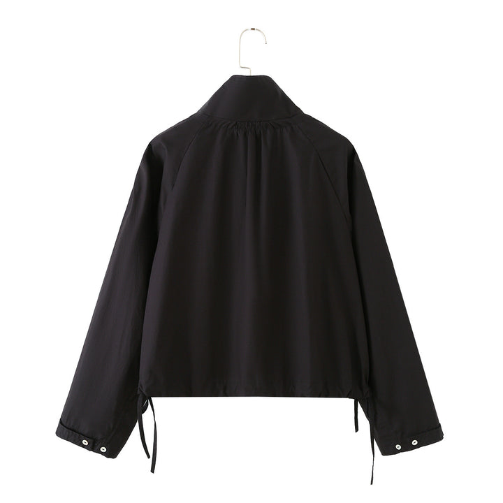 Damen Leichter Cropped-Blouson mit hohem Stehkragen, Tunnelzug und seitlichen Bindebändern Echo Archiv