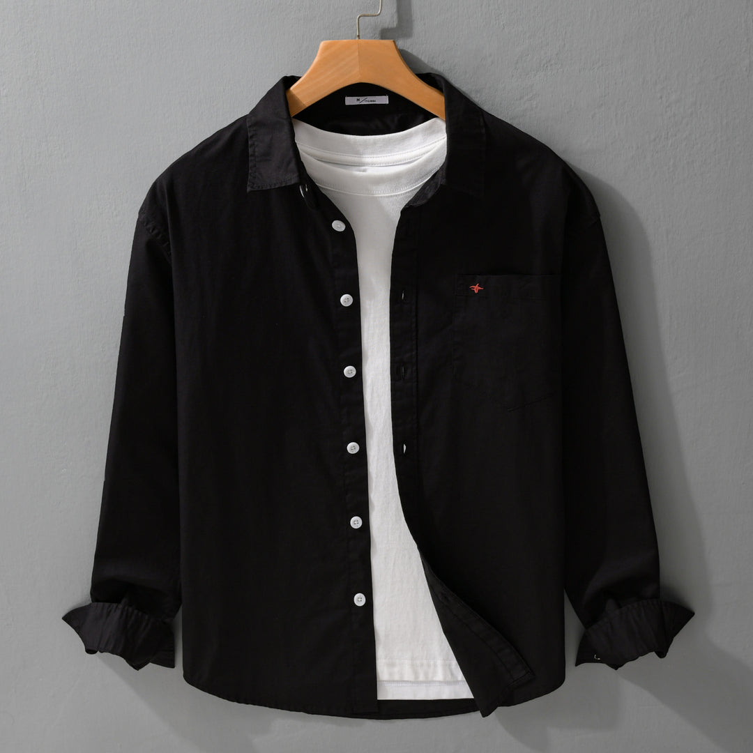 Herren Leichtes Baumwollhemd im Overshirt‑Stil mit Kentkragen, Brusttasche und dezenter Mini‑Stickerei Echoarchiv