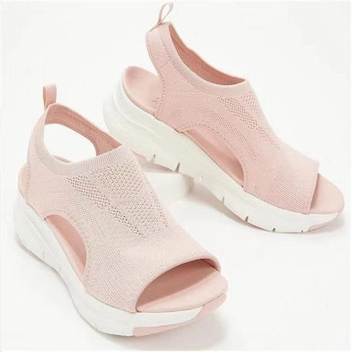 Damen Strick-Sandalen mit Plateau, elastischem Schaft und Fersenriemen Echo Archiv