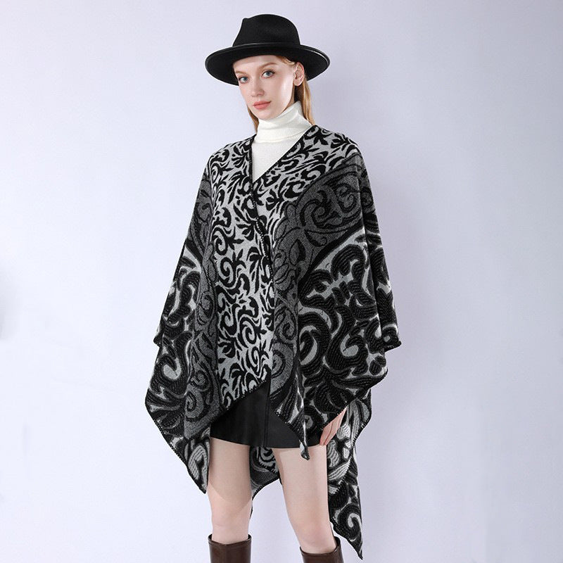 Damen Oversize-Kimono-Poncho im Jacquardstrick mit ornamentalem Muster und V-Ausschnitt Echo Archiv