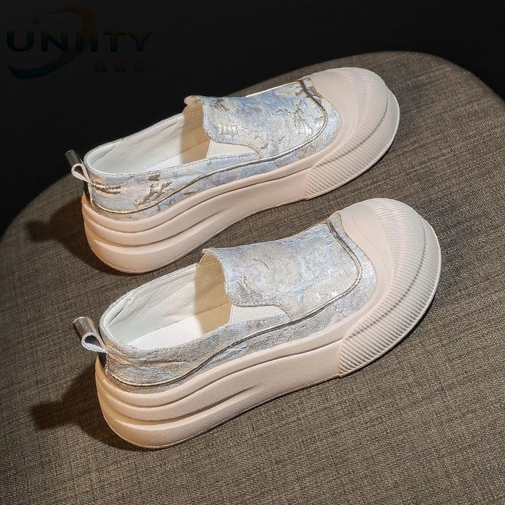 Damen Slip-On Sneakers mit elastischem Obermaterial und dämpfender Sohle Echo Archiv