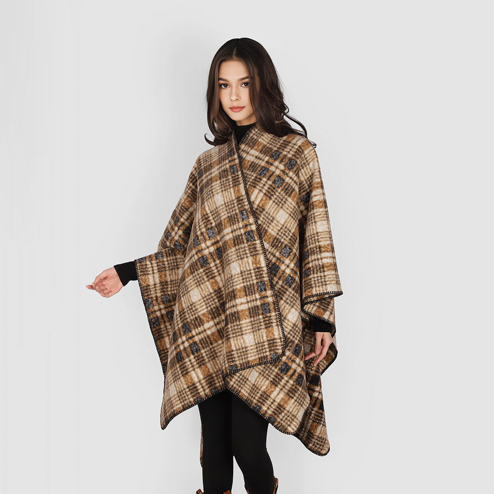 Damen Oversize Wollmix-Capeponcho im Rechteckschnitt mit Karomuster und dekorativer Kettelkante – Avérine