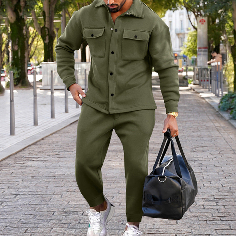 Herren funktionelles Freizeitanzug-Set mit strukturiertem Oberteil und elastischen Jogginghosen Echoarchiv