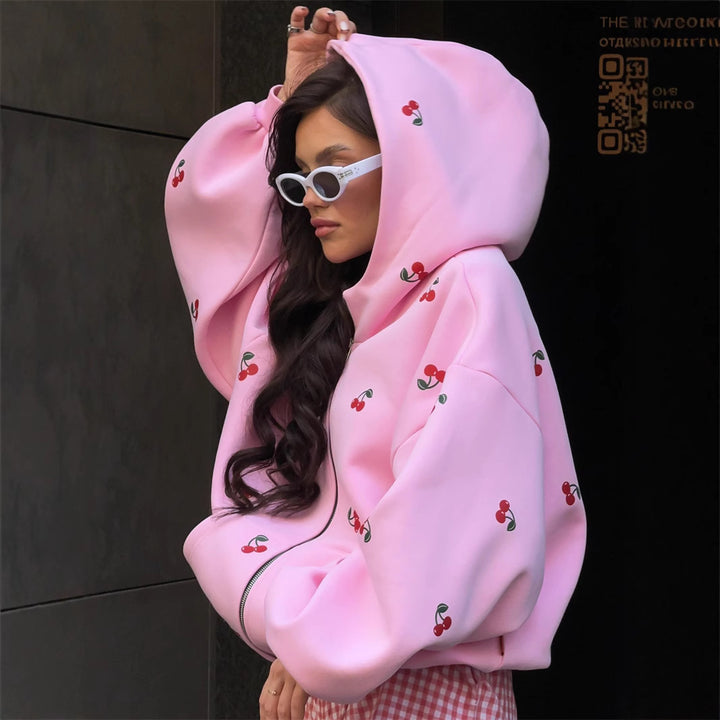 Damen verspielter Kapuzen-Zippullover mit Kirschenprint und oversized Passform – Auréline