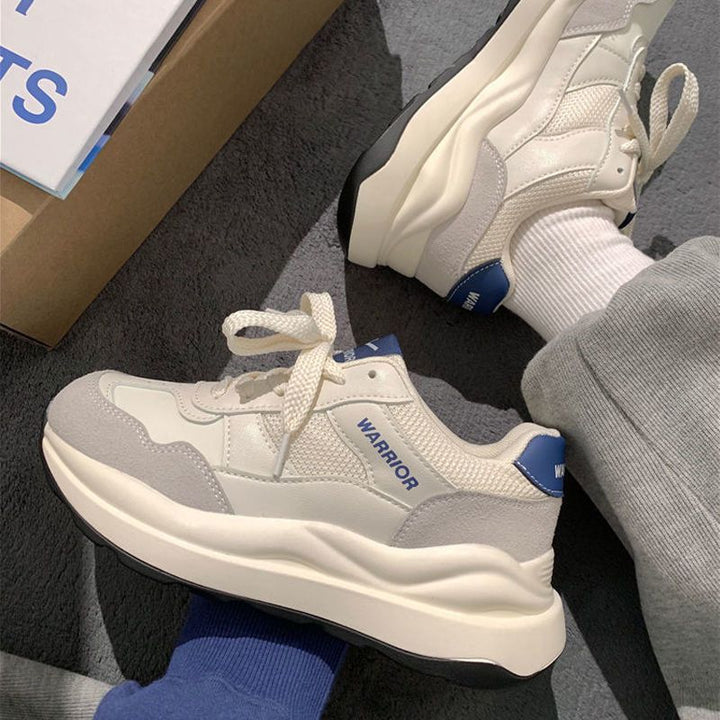 Damen Sportliche Chunky Sneakers mit gepolsterter Innensohle und atmungsaktivem Obermaterial Echo Archiv