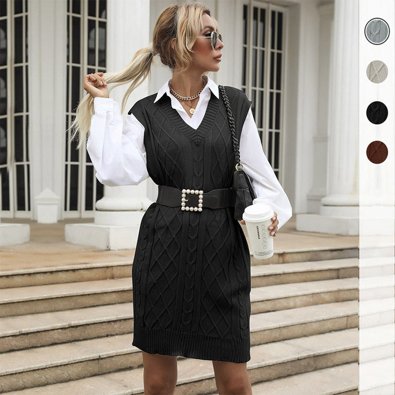 Damen Kabelstrick-Longweste mit V-Ausschnitt und Oversize-Silhouette Echoarchiv