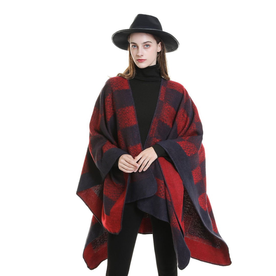 Damen Vielseitiger Wollmix-Überwurf im kastigen Kimono-Fall mit großflächigem Karojacquard – Montévia