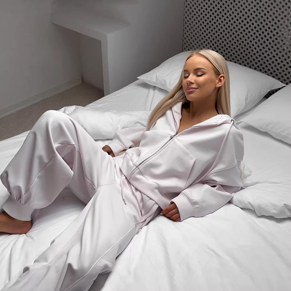 Damen lässiges Kapuzen-Sweatshirt mit Reißverschluss und weiten High-Waist Jogginghose – Auréline