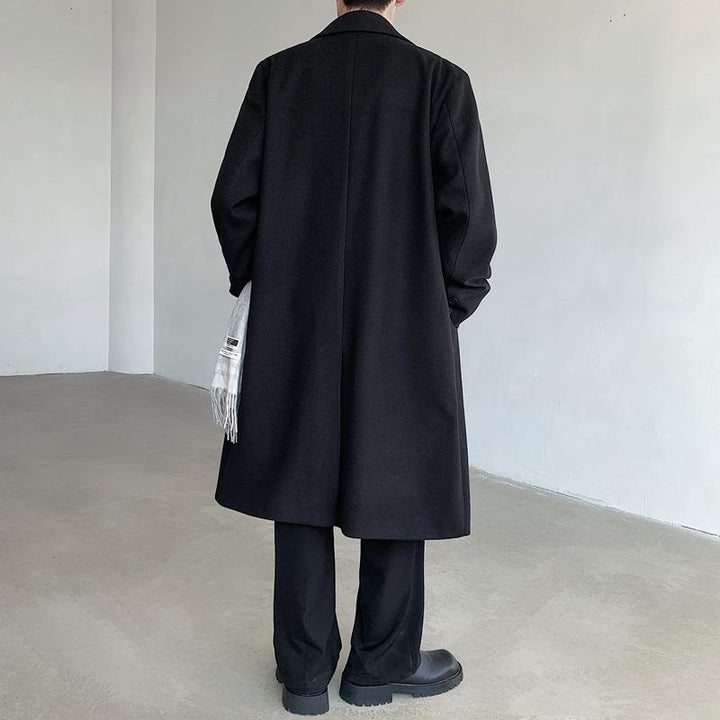 Eleganter Wollmantel für Herren Echo Archive