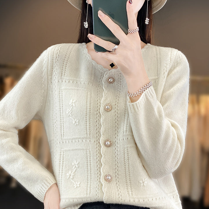 Damen Verzierter Strickcardigan mit Perlenknöpfen und Ajour‑Stickerei Echoarchiv