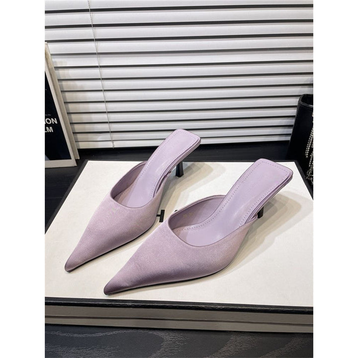 Damen Spitz zulaufende Mule mit niedrigem Kittenabsatz und fersenfreiem Design – Avérine