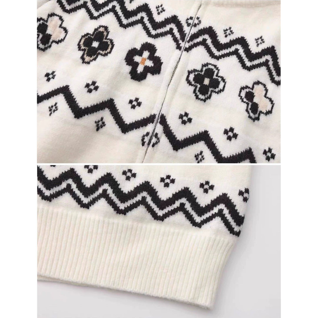 Damen Modischer Strickpullover mit Stehkragen und Reißverschluss Echoarchiv