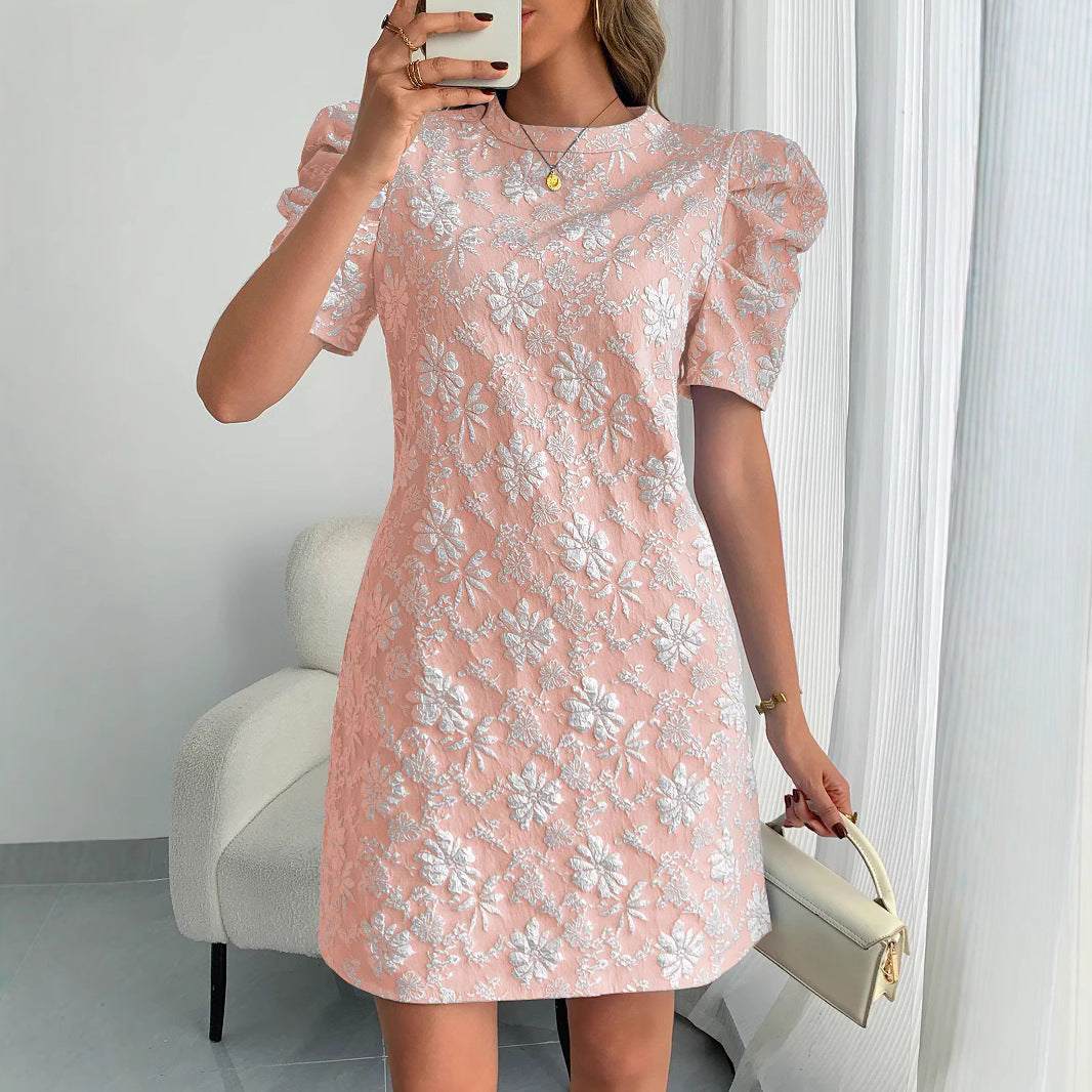 Damen nan florales Jacquard-Minikleid mit gestuften Puffärmeln Echo Archiv
