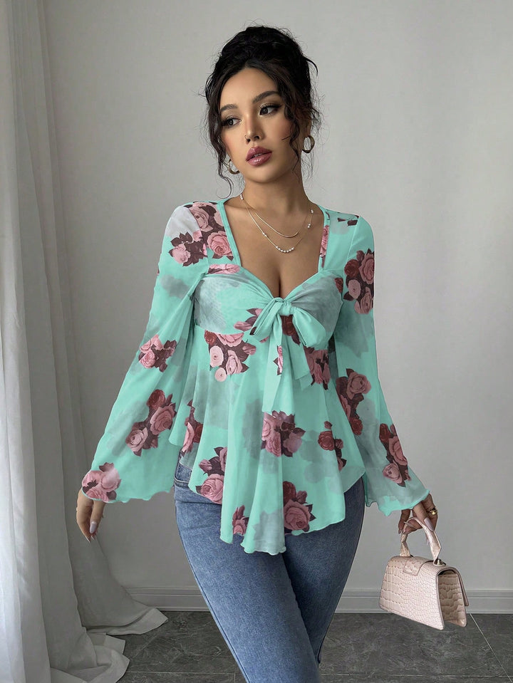 Damen Transparente Chiffon-Babydoll-Bluse mit Knotenfront und floralem Allover-Print Echo Archiv