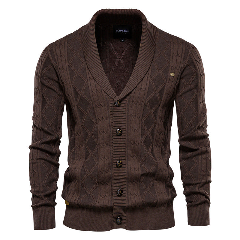 Herren Strickjacke mit stilvollem Überkragen und klassischem Muster Echoarchiv
