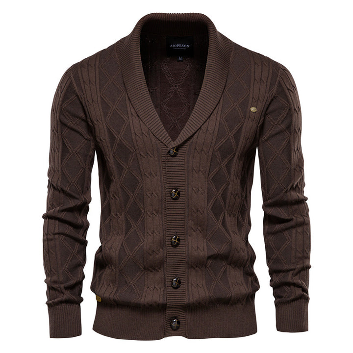 Herren Strickjacke mit stilvollem Überkragen und klassischem Muster Echoarchiv