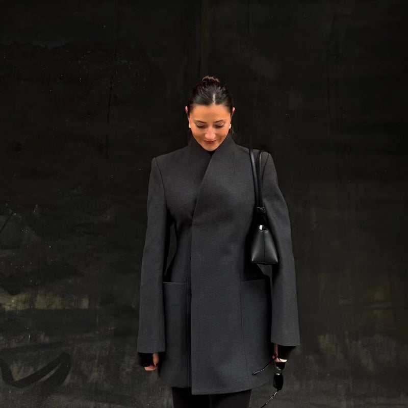 Damen nan taillierter Blazerkleid-Mantel mit Stehkragen, markanter Schulterform und aufgesetzten Taschen Echo Archiv