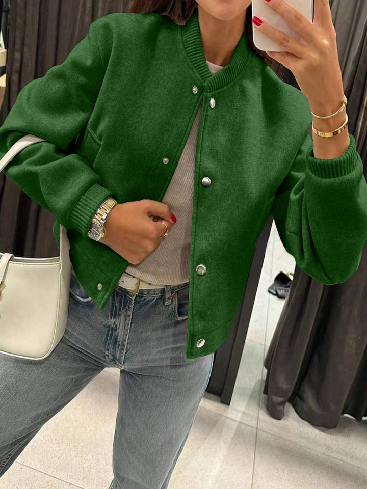 Damen Kurzjacke im Bomberstil aus Teddyfleece mit Rippbündchen – Avenza