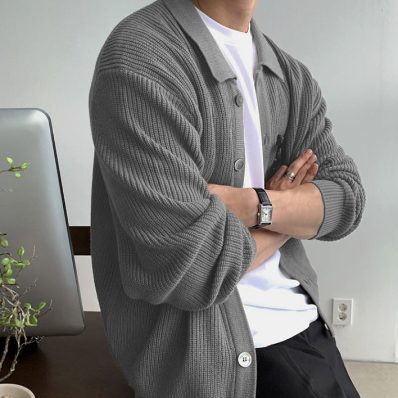 Unisex Grobgerippte Strickjacke mit Hemdkragen und durchgehender Knopfleiste Echoarchiv