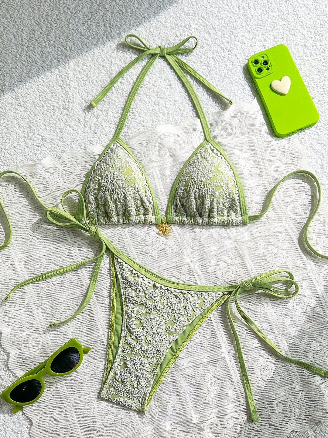 Damen Spitzenverzierte Triangel-Bikini Echo Archiv