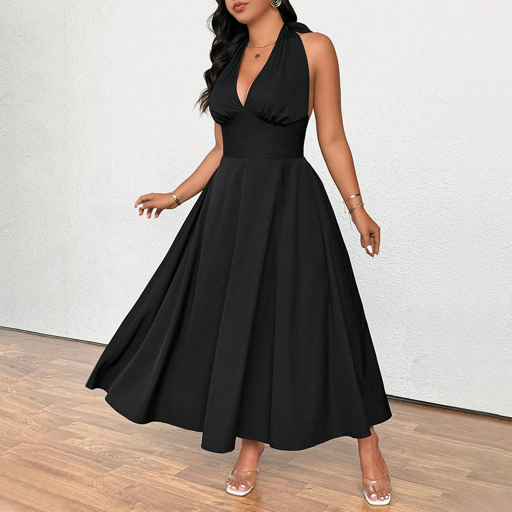 Damen elegantes etwas schwingendes Abendkleid mit tiefem V-Ausschnitt Echo Archiv