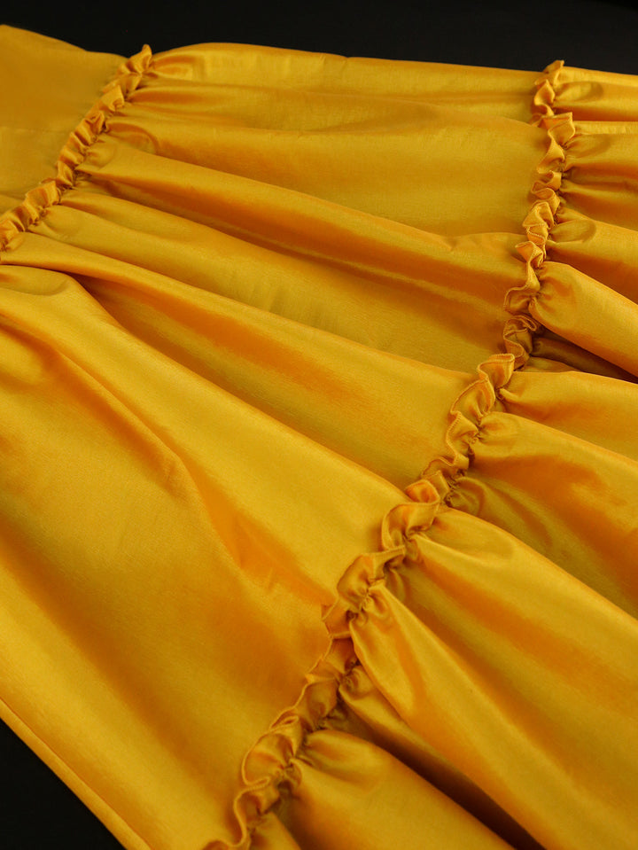Damen Festliches Midikleid mit Rüschen und elegantem V-Ausschnitt Echo Archiv