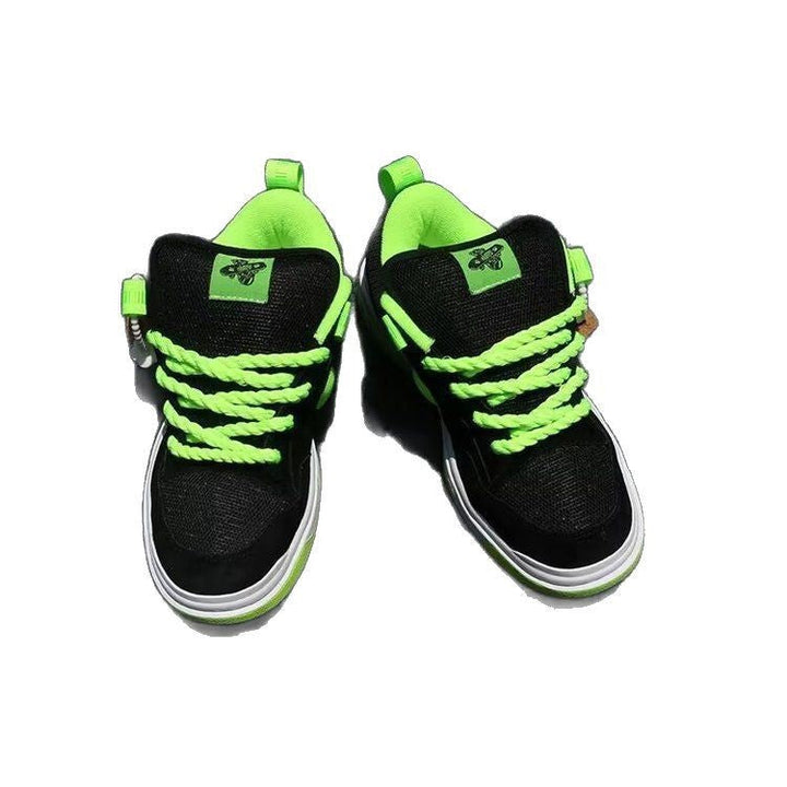 Damen urbane Sneaker mit innovativer Schnürung und extra dämpfender Sohle Echo Archiv