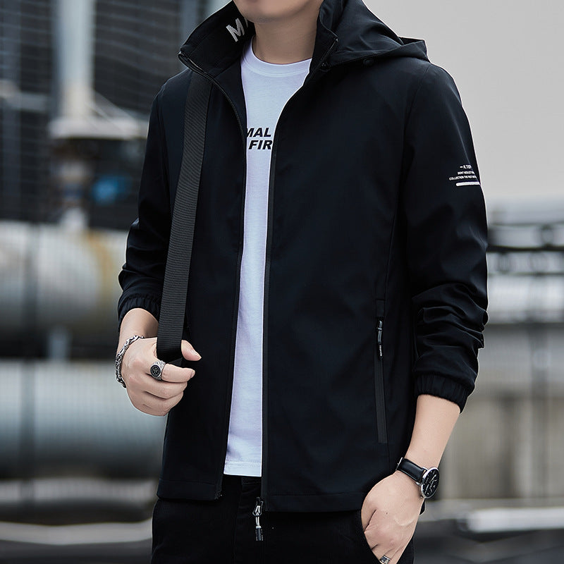 Herren Atmungsaktive Windjacke mit regulierbarer Kapuze Echo Archiv