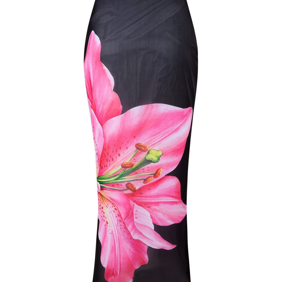Damen Elegante Strandmode mit Blütenmuster Echo Archiv